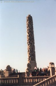 Menschenpyramide im Frogner-Park