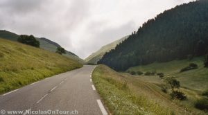 Blick auf die Passhöhe am Col de Peyresourde