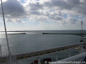 Auf der Fähre im Hafen von Frederikshavn (1)