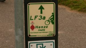 Diesen Schildern will ich bis zur holländischen Grenze folgen