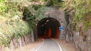 Einer der vielen tollen Tunnels