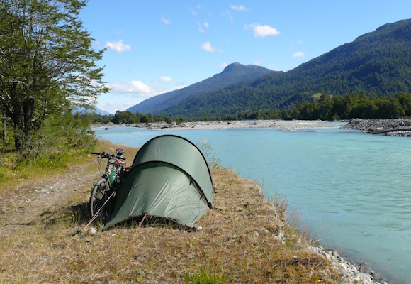 Ausruestung_2009_Zelt