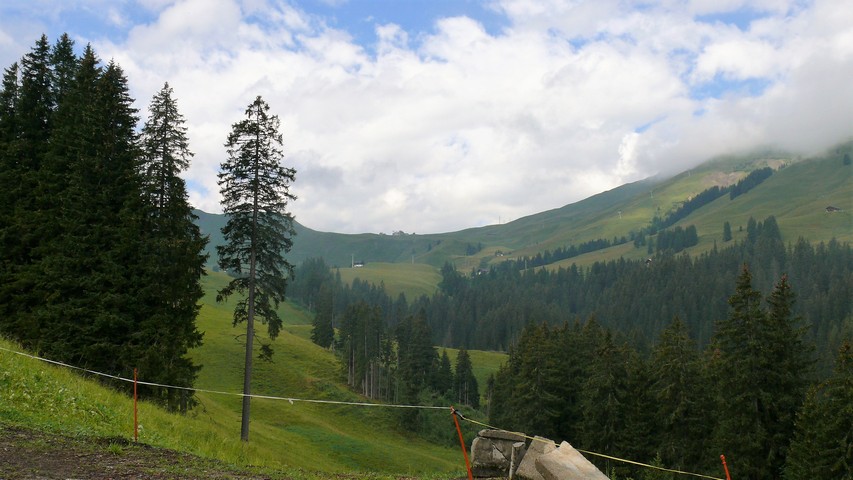 Blick zum Passübergang