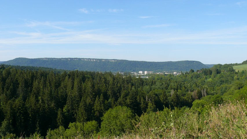 Die ersten Juraketten sind überquert...