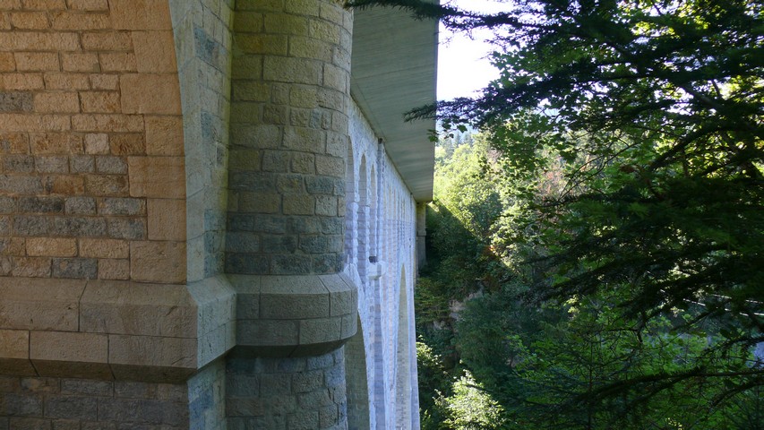 Viadukt vor Vallorbe