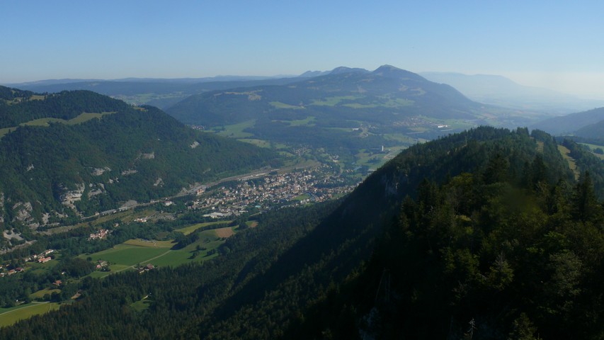Blick vom Dent de Vaulion auf Vallorbe,...