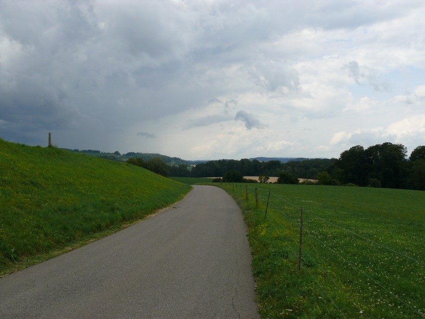 Vorne links kommt die nächste Regenfront!
