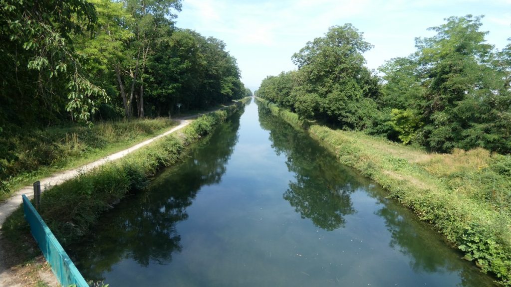 Am Rhein-Rohne-Kanal