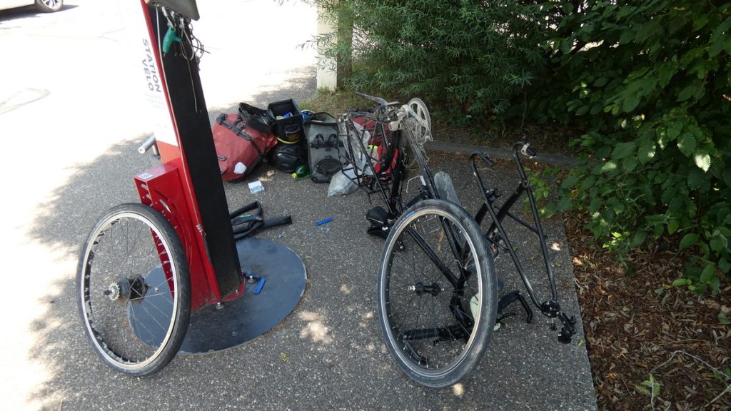Reparatur des dritten Plattens in Markolsheim