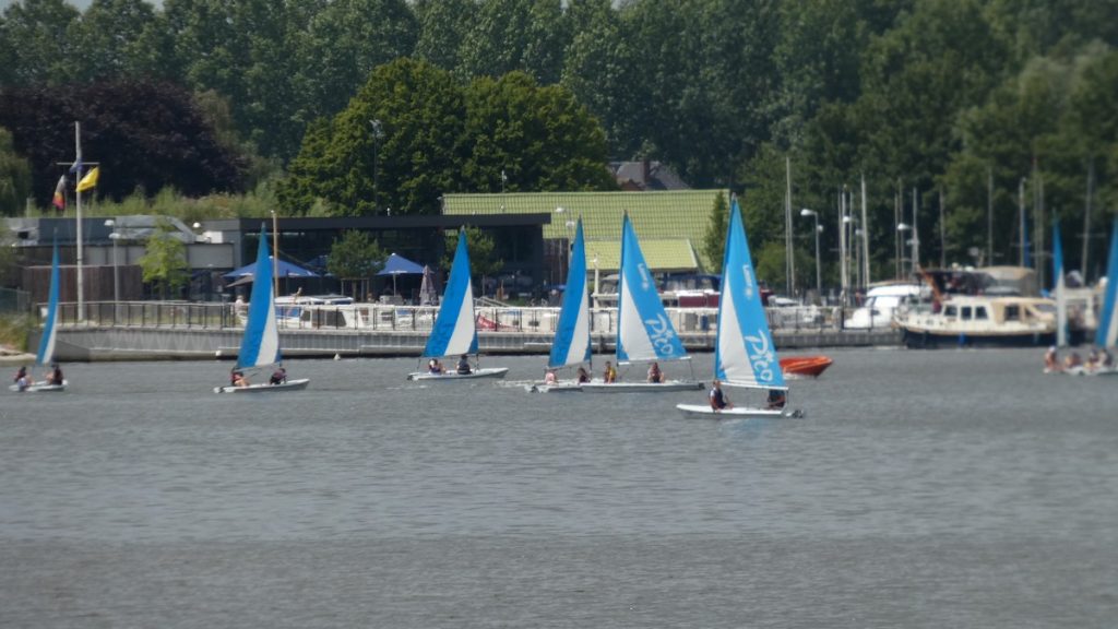 Segeln am Kanal