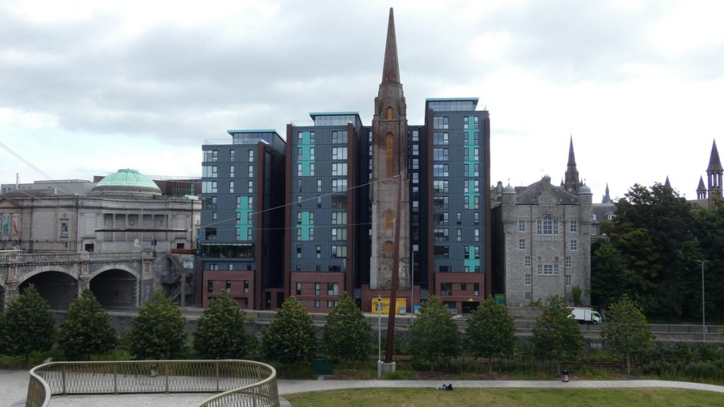 Alt und Neu in Aberdeen