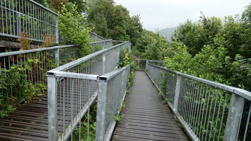 Enge Serpentinen zwischen Caol und Fort William