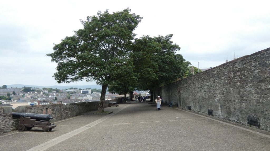 Auf der Stadtmauer