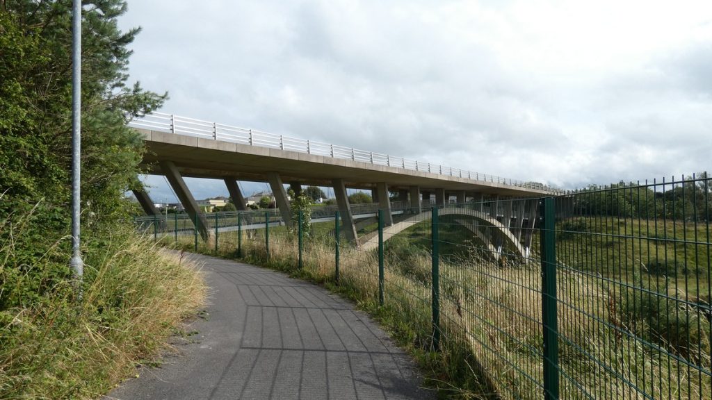 Doppelstöckige Brücke in Ballyshannon