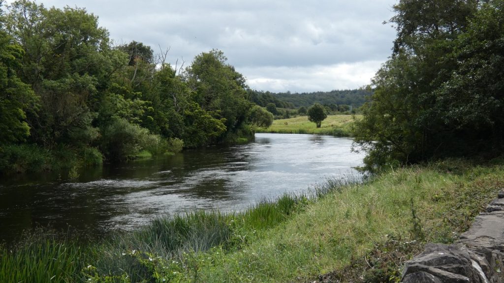 Der Fluss Ballysadare bei der gleichnamigen Stadt