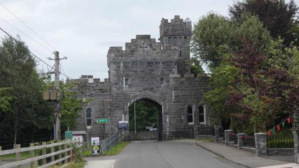 Tor in Ballina
