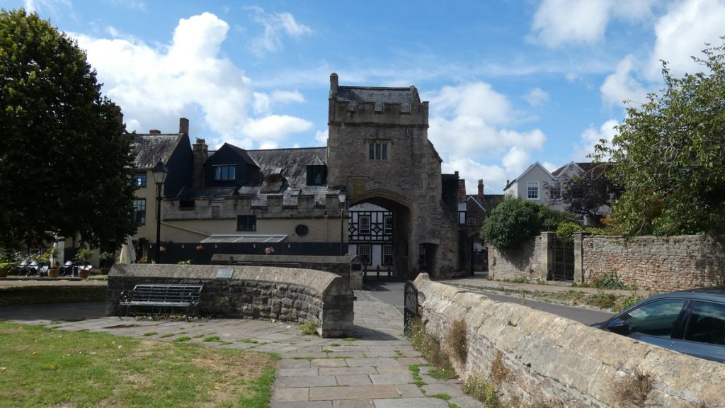 Wells, Tor zur Kathedrale