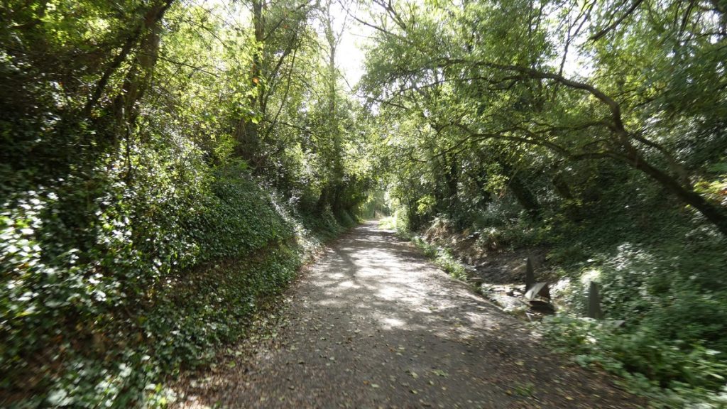 Idyllischer Radweg bei Cossington