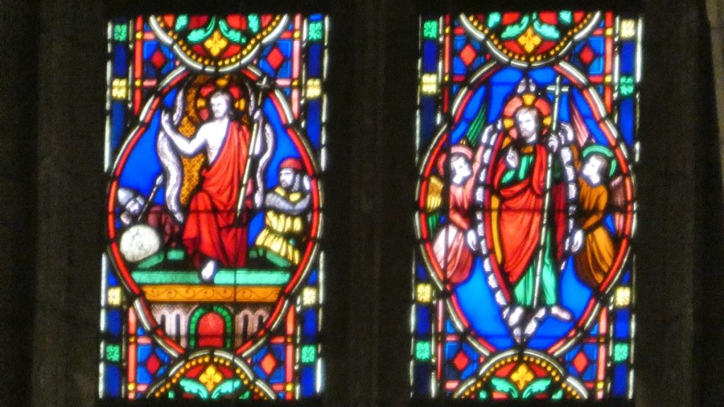 Glasfenster der Kahtedrale