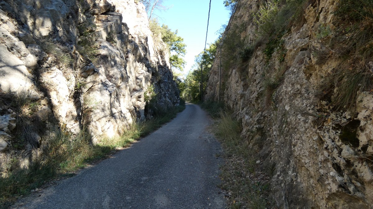 Auf dem Bahnradweg