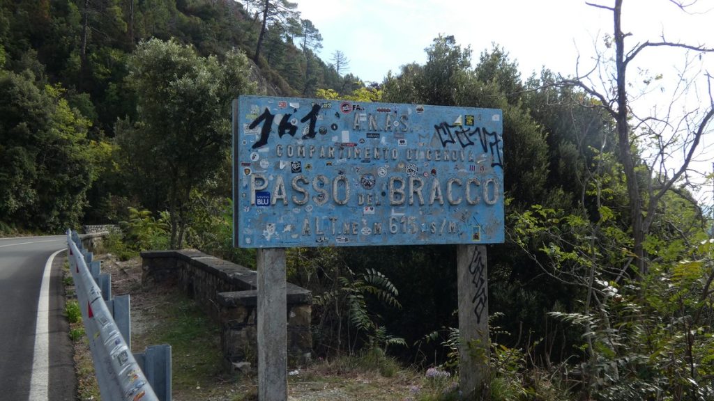 Gipfelfoto auf dem Passo Bracco