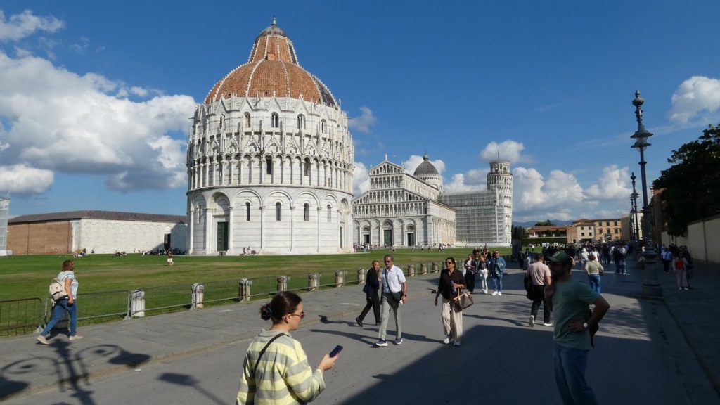 Piazza del Duomo, Pisa