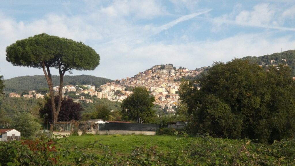 Rocca di Papa - zum Glück habe ich nicht dort zuoberst eine Unterkunft gebucht!