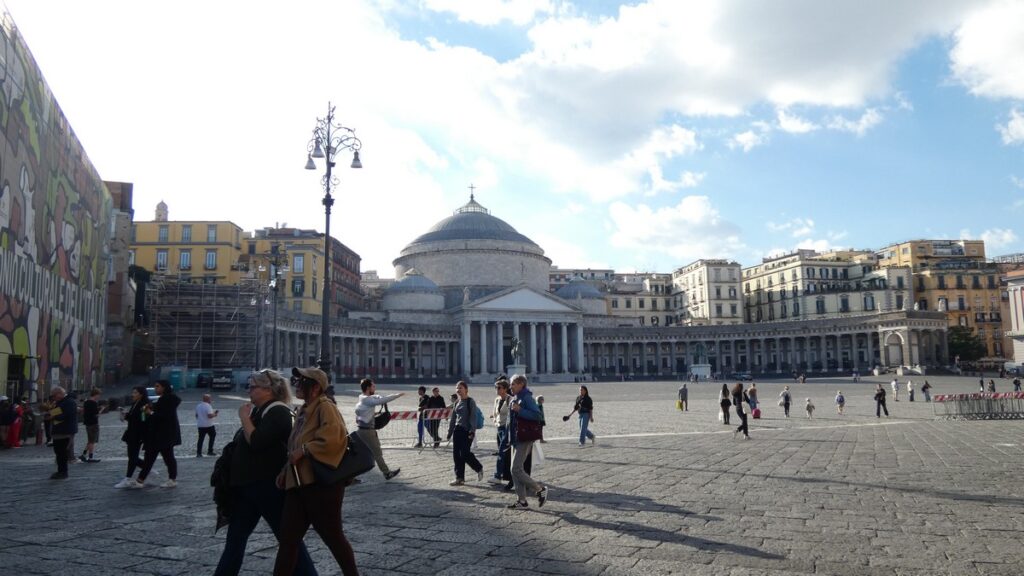 Basilica di San Francesco di Paola am Piazza del Plebiscito