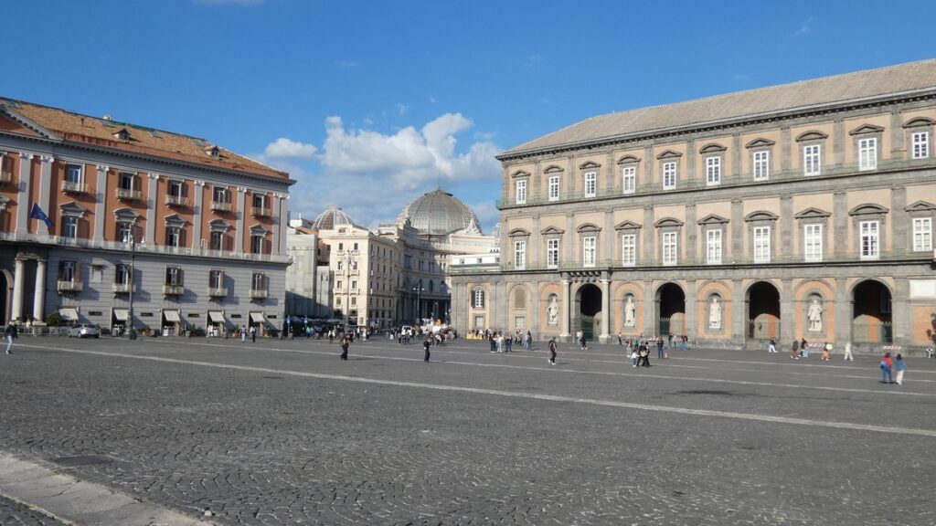 Piazza del Plebiscito